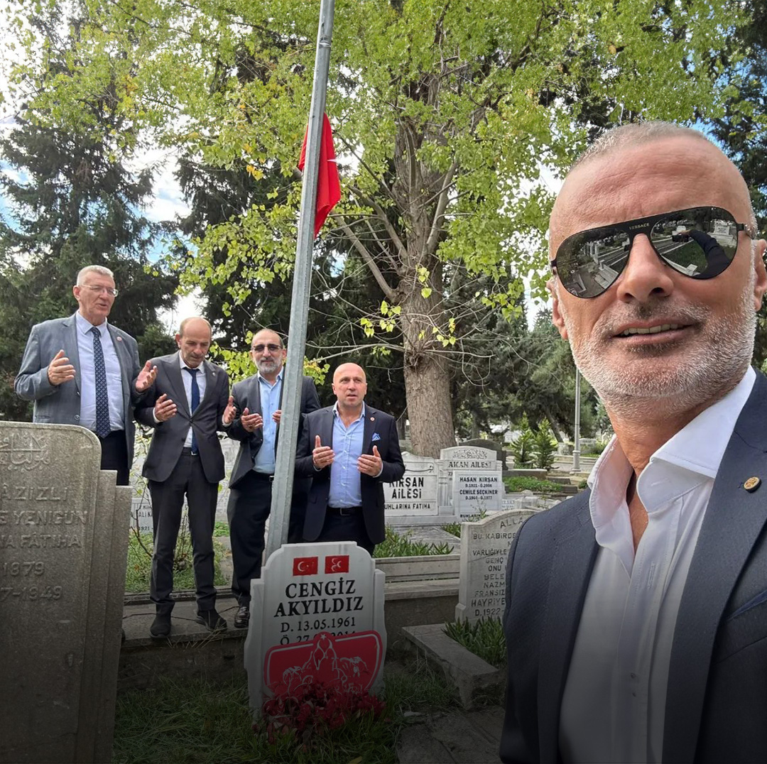 Ülkücü Şehitlerimiziz Kabirlerini Ziyaret.