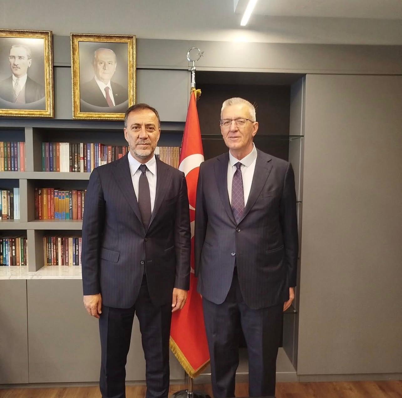 MHP FATİH İLÇE BAŞKANLIĞI' NA YENİDEN SN. MUHARREM CAYMAZ ATANMIŞTIR
